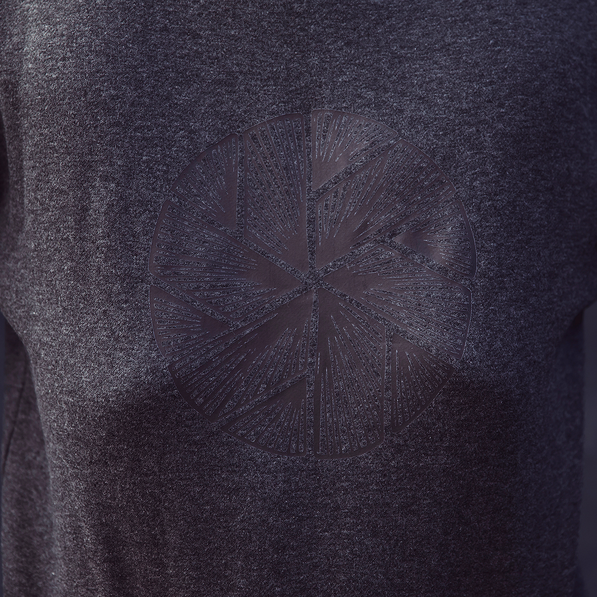 Crewneck Sweater Flake in Dark Grey - Image 4
