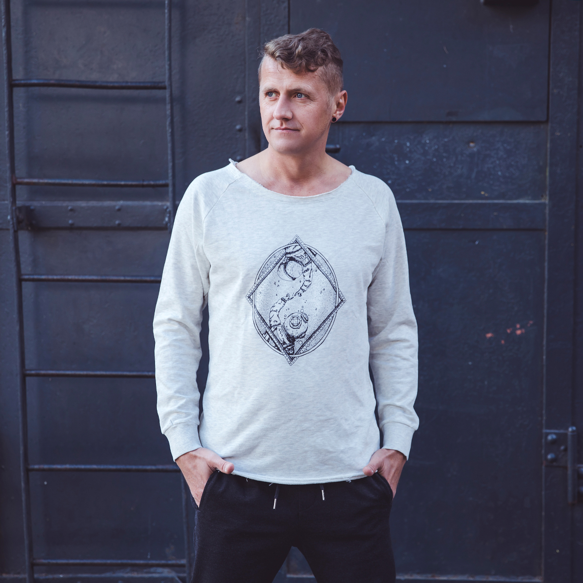 Open Edge Terry Crewneck Contact in Off White