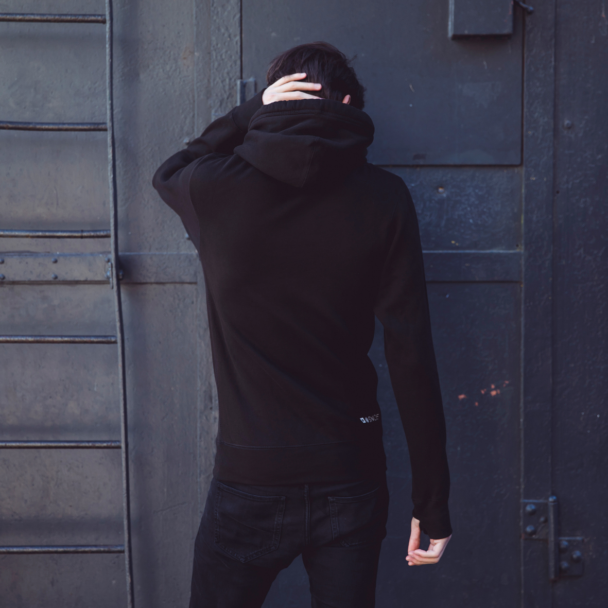 Unisex Cross Neck Hoodie Ananas in Black - Image 3