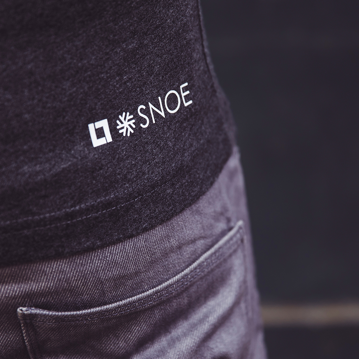 Round Neck T-Shirt Flake in Dark Grey - Image 3