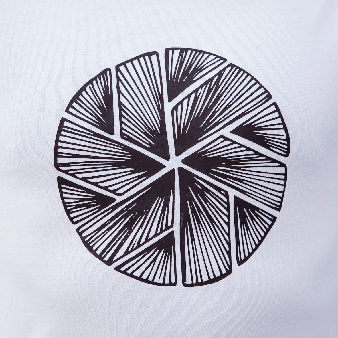 Round Neck T-Shirt Flake in White - Image 4
