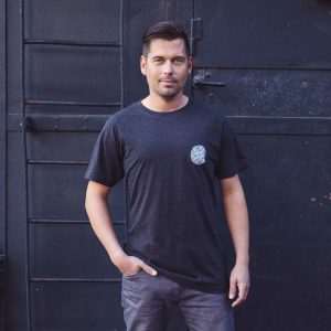 Round Neck T-Shirt Decent Flake in Dark Grey