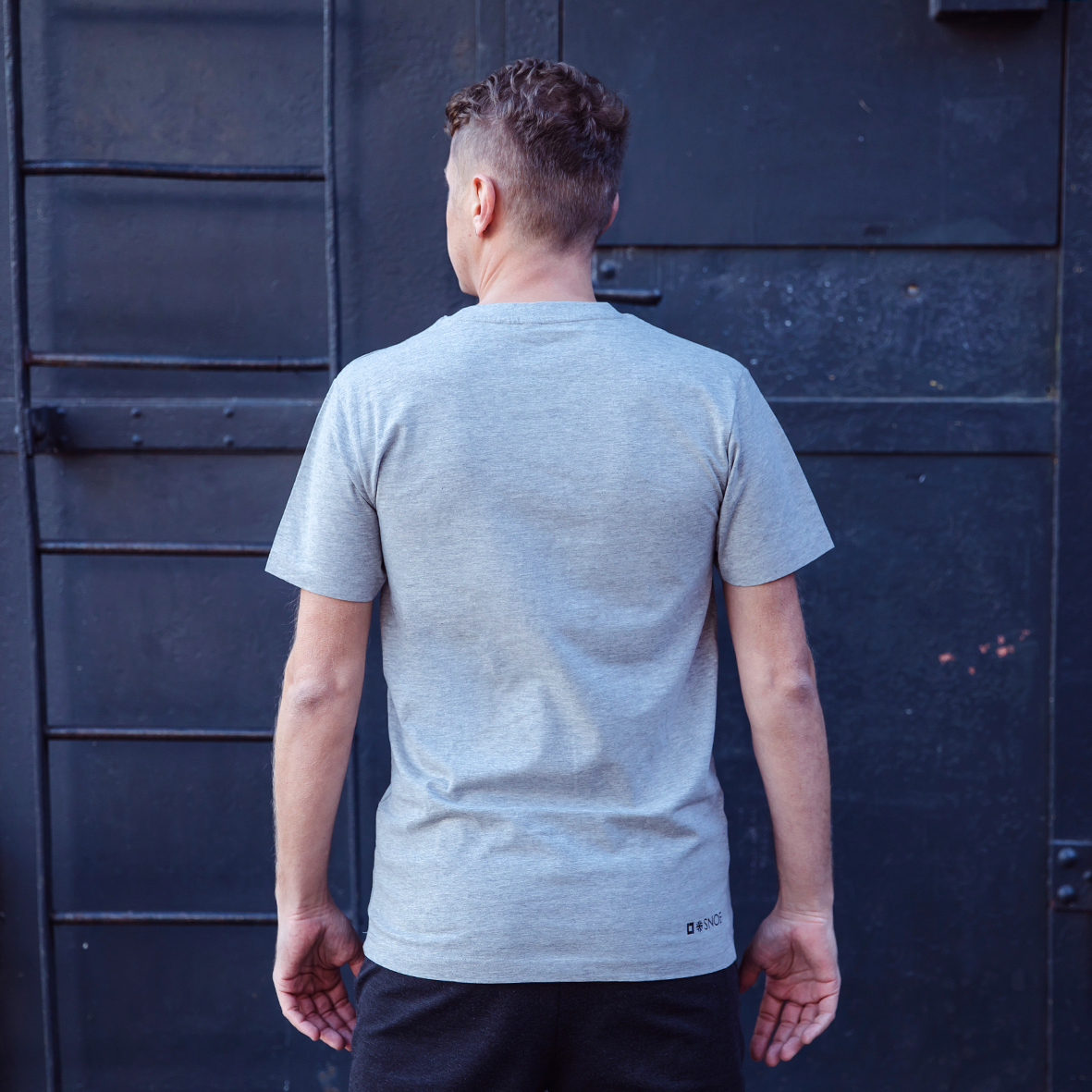 Round Neck T-Shirt Flake in Light Grey - Image 2