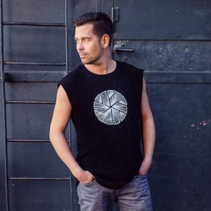 Sleeveless T-Shirt Flake in Black