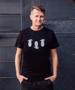 Round Neck T-Shirt Ananas in Black