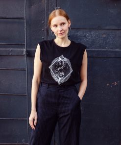 Sleeveless T-Shirt Contact in Black